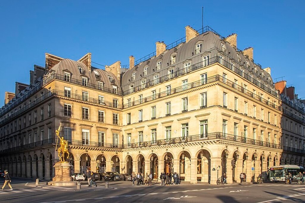  Hôtel Régina Louvre - Hôtels de Paris 