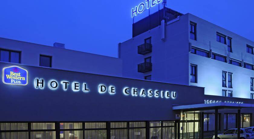  Best western plus Hôtel & Spa de Chassieu - Hôtels à Bron 