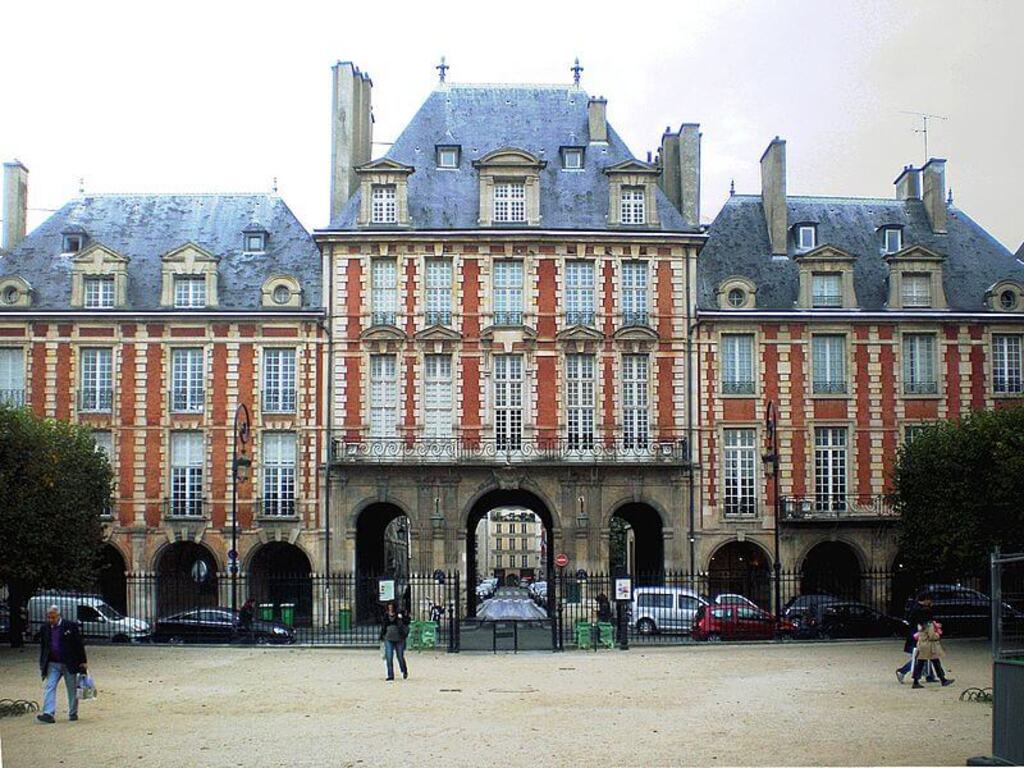  Le Pavillon de la Reine - Hôtels de Paris 