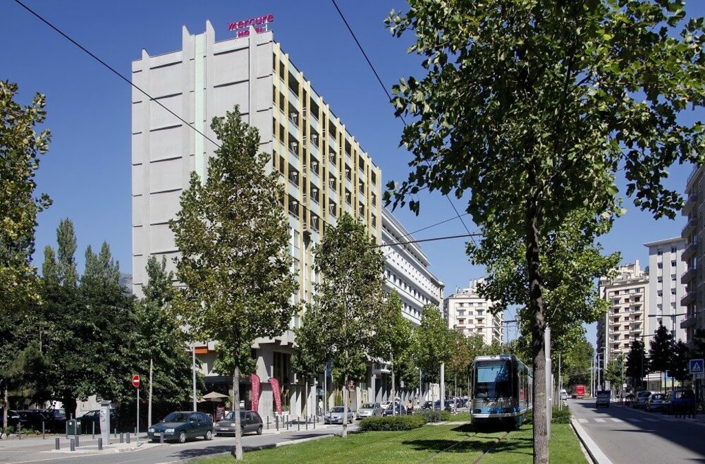  Mercure Grenoble centre alpotel - Hôtels à Saint-Martin-d'hères 
