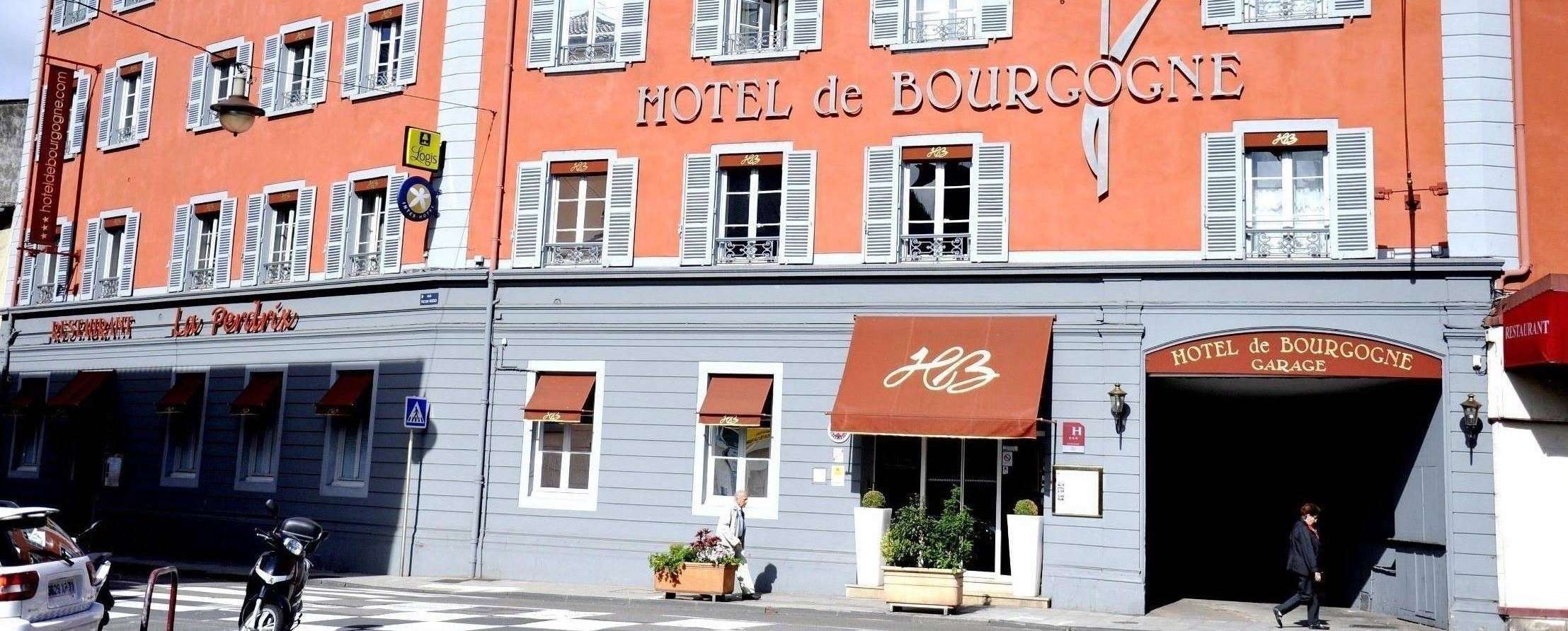  Logis Hôtel de Bourgogne - Hôtel à Mâcon